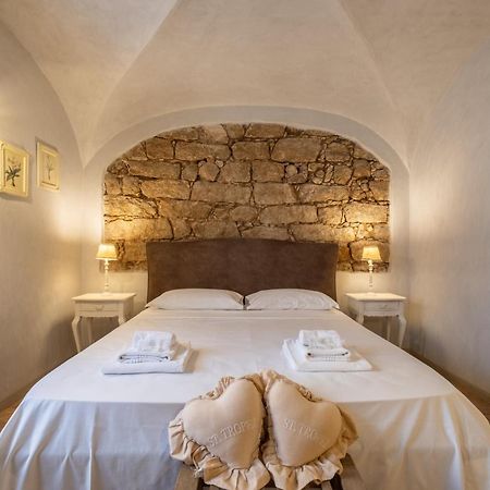 Dimoras Dimore Nel Cuore Di Olbia Dış mekan fotoğraf